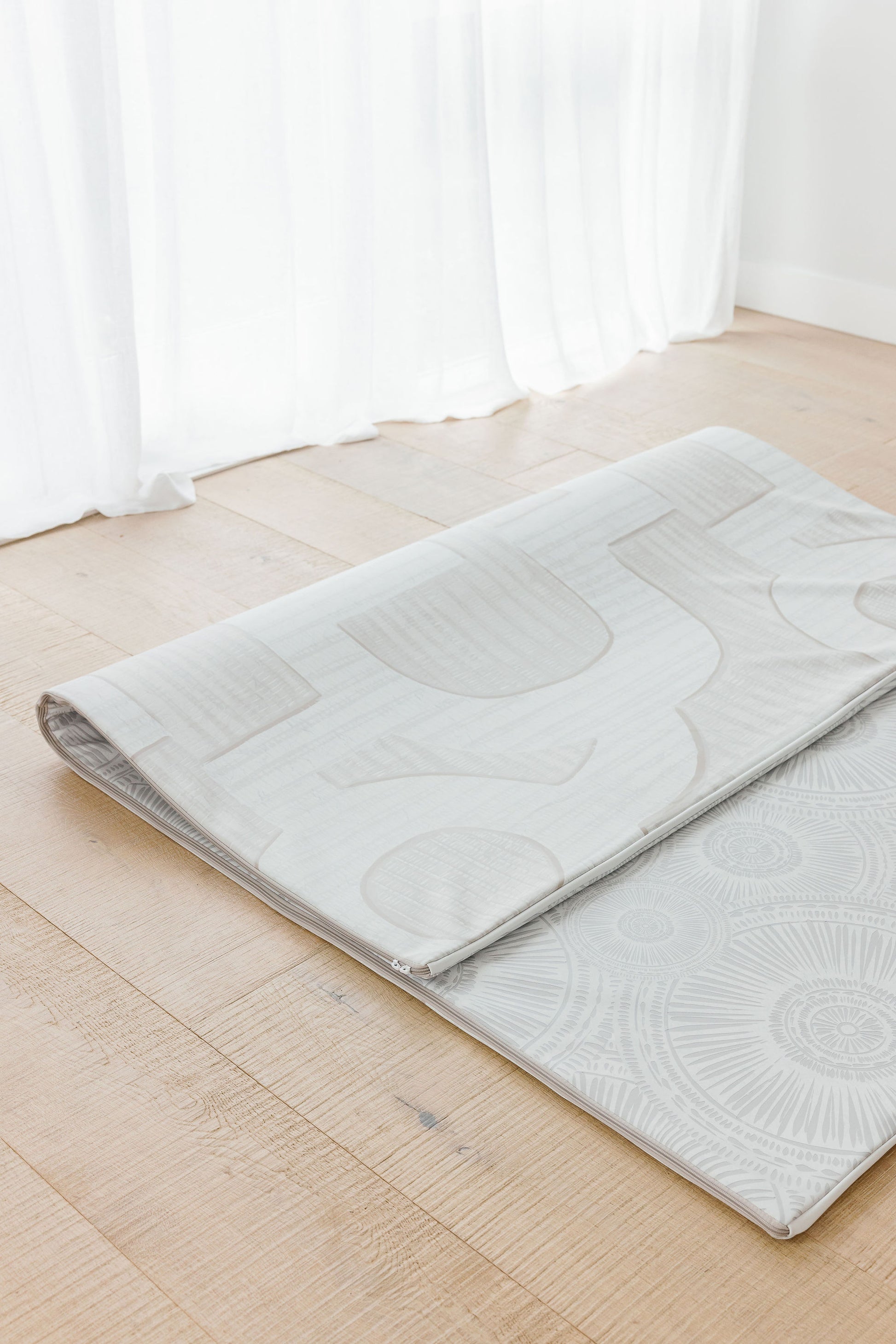 Softly Summer Cuvvy play mat cover, padded play mat, vegan leather, reversible, road play mat, baby play mat