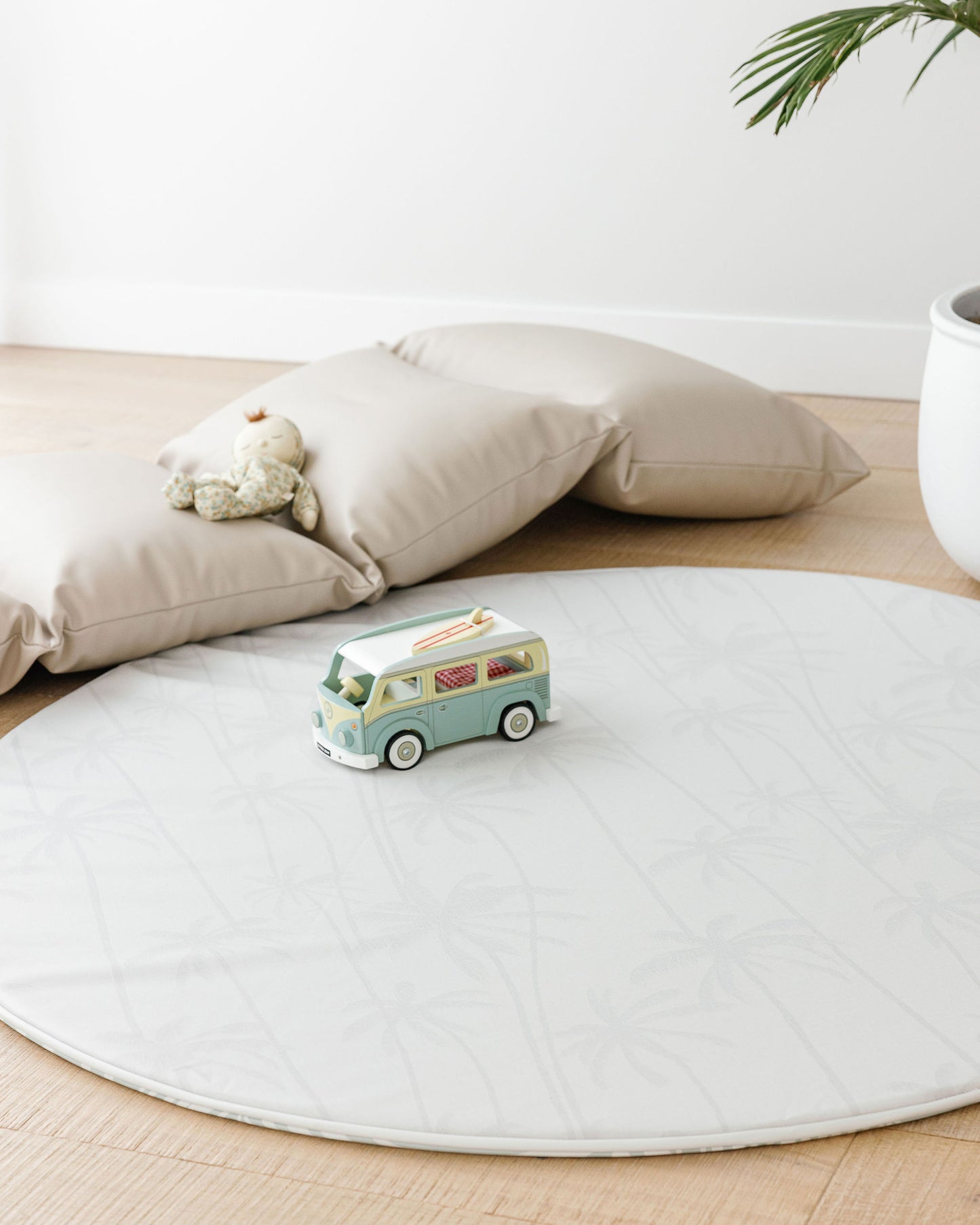 Softly Summer Cuvvy play mat cover, padded play mat, vegan leather, reversible, palm tree play mat, baby play mat